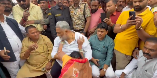सारण में पुलिस का कहर: गर्भवती महिलाओं सहित गांव की महिलाओं पर बर्बर लाठीचार्ज, न्याय की गुहार