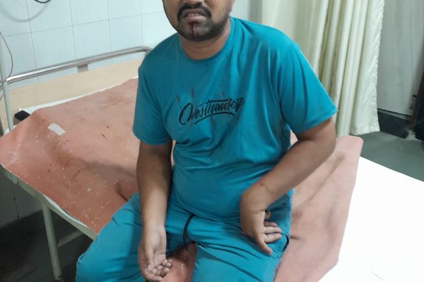 मुजफ्फरनगर में जयपुर डिपो की बस ट्रक से टकराई, 11 यात्री घायल, दो की हालत गंभीर