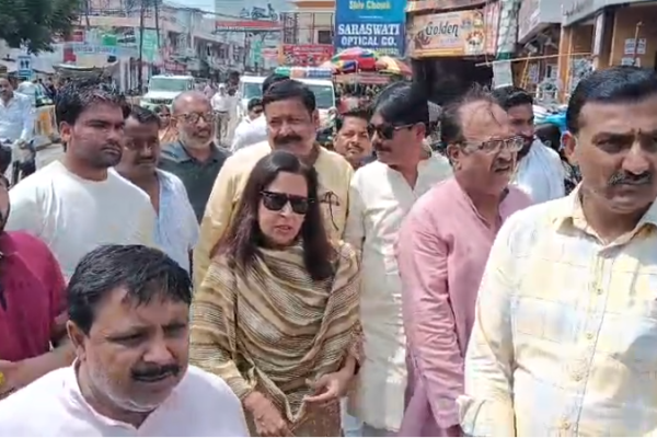 मुज़फ्फरनगर में कांवड़ मार्ग पर 39 लाख से बन रहा सीसी नाला, चेयरपर्सन ने किया औचक निरीक्षण,पीडब्ल्यूडी पर जमकर बरसीं