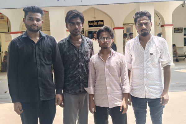 मुजफ्फरनगर में करोड़ों की ठगी, 30 से ज्यादा लोगों की आईडी पर लोन लेकर फरार हुआ आरोपी