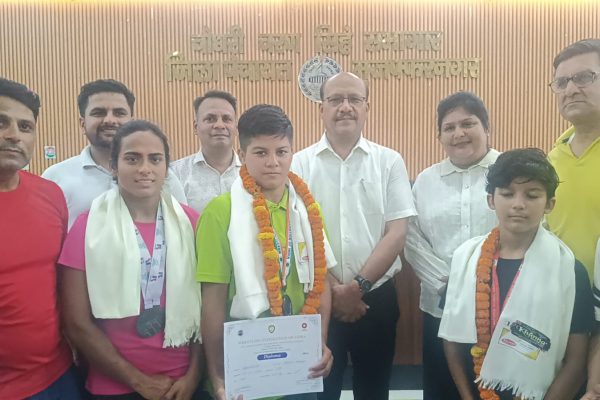 मुज़फ्फरनगर में डीएम ने खिलाड़ियों को किया सम्मानित, हरसंभव मदद का दिया भरोसा