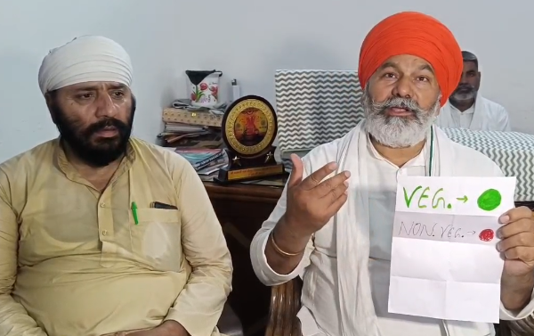 मुजफ्फरनगर होटल-ढाबा नेम प्लेट विवाद पर राकेश टिकैत का अनोखा फार्मूला: लाल-हरी बिंदी से सुलझेगा मामला
